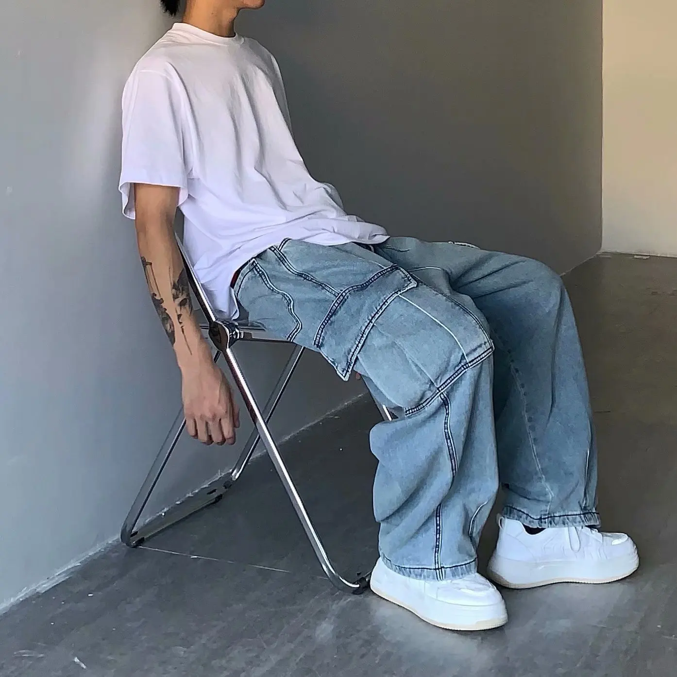No image