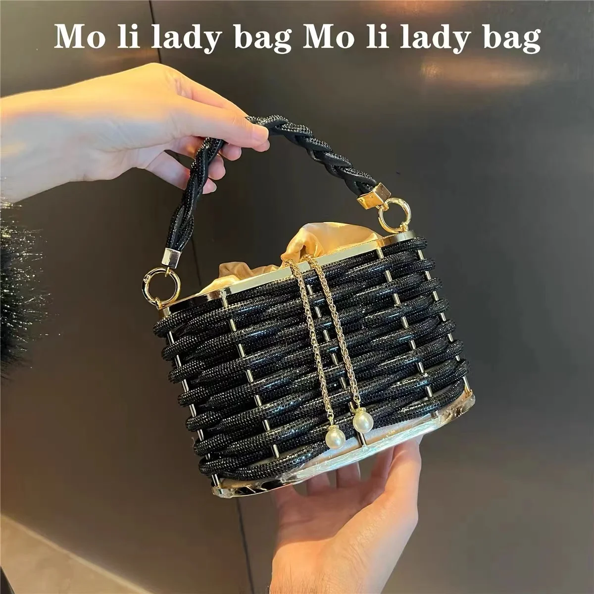 No image