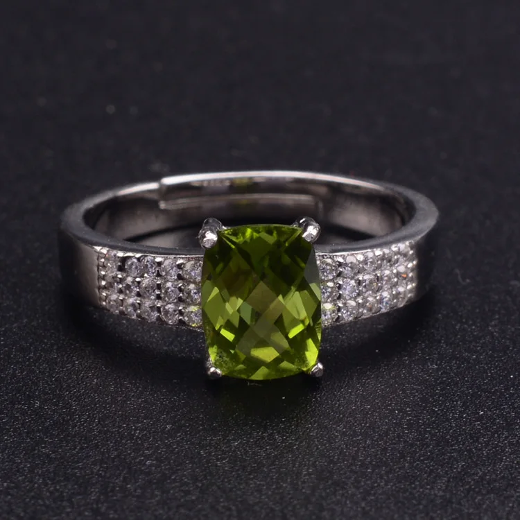 attractive classic gree Peridot gemstone Ring 925 sterling silver ring natural gem engagement ring birthday Christmas gift