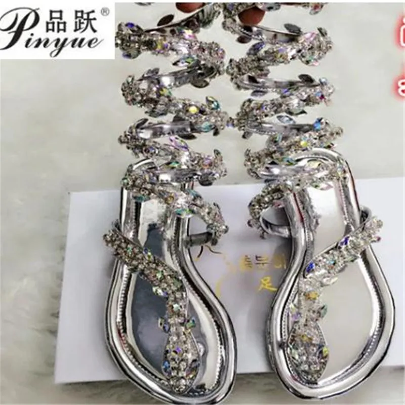 Summer Luxurious gladiator sandals women Flat Sandals Snake Punk Rhinestone Flat Heel Women Sandals Wedding Party shoes