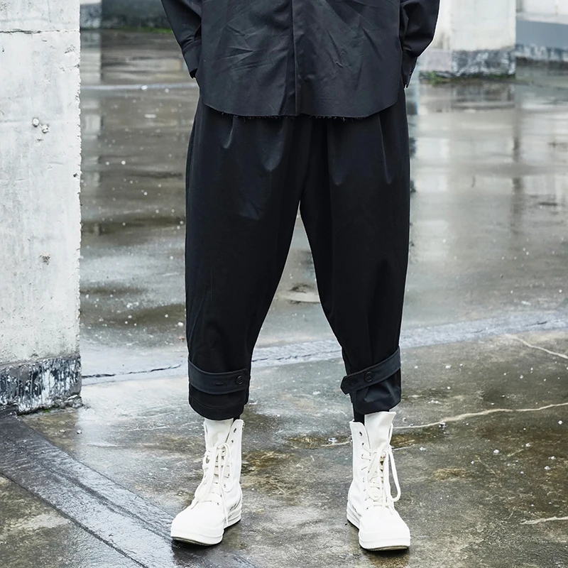 Men's New Dark Hair Stylist Trouser Leg Buckles Design Urban Youth Fashion Casual Harlan 9-Cent Pants