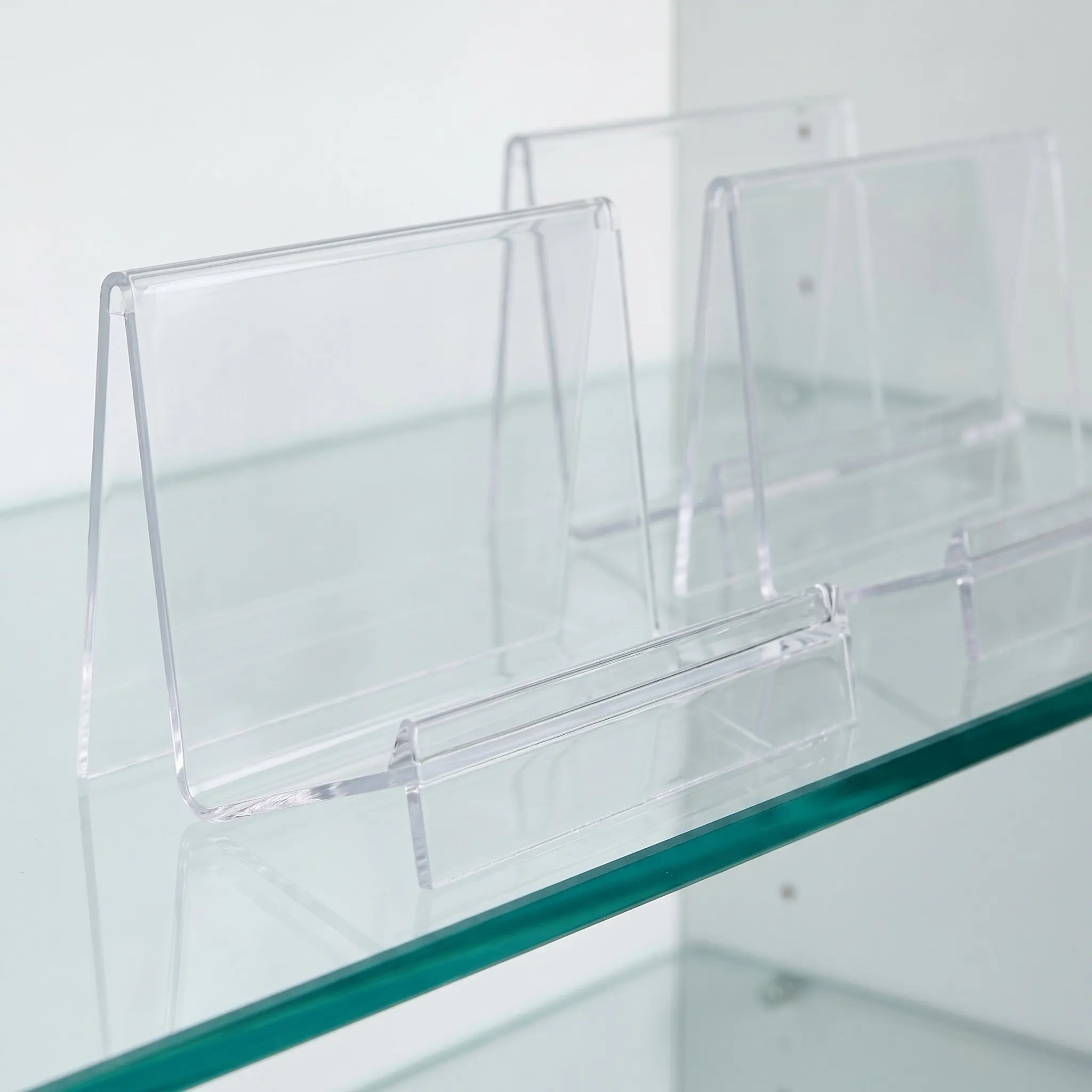 4Pcs Clear Acrylic Wallet Display Stand Stable Base Polished Edges Handbag Organizer Retail Boutique Purse Showcase Holder