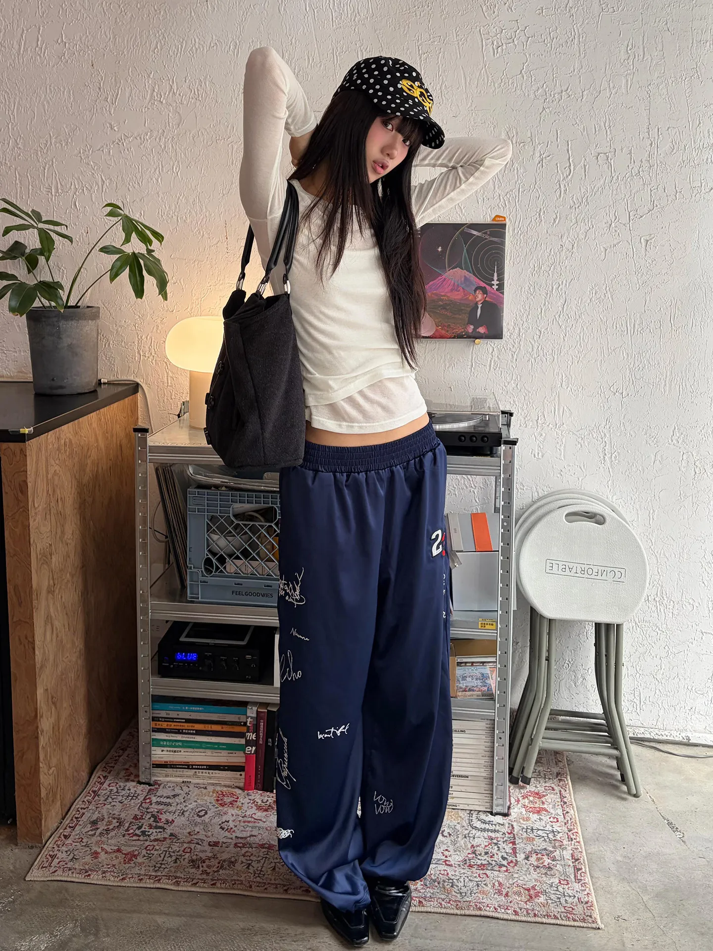 Retro American Silk Cool Feeling Casual Pants Men Women Style Autumn Embroidery Print Wide Leg Draping Dark Blue Pants