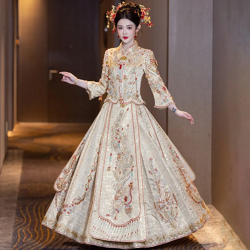 Xiuhe Clothing Wedding Clothes 2026 New Spring out of Court Retro Chinese Dress Heavy Industry and Gown