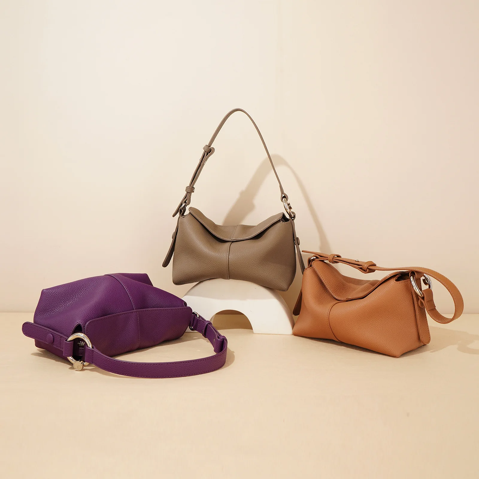 Luxury Lychee Grain Cowhide Pillow Bag Simple Casual Versatile Commuter One Shoulder Bag Women's Real Leather Soft Handbag