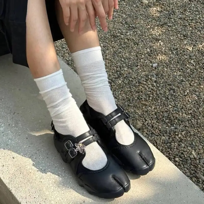 Sporty Style Mary Jane Sneakers Women Chunky Platform Retro One Strap Split-toe Tabi Shoes Brand Designer Summer Sports Shoes