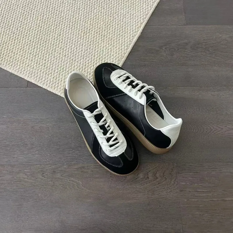 New Cool Athletic Shoes For Mans Big Size 46 Indoor Men Gym Shoes Anti-Slip Men Gym Training Shoe Good Quality Sports Shoes Man