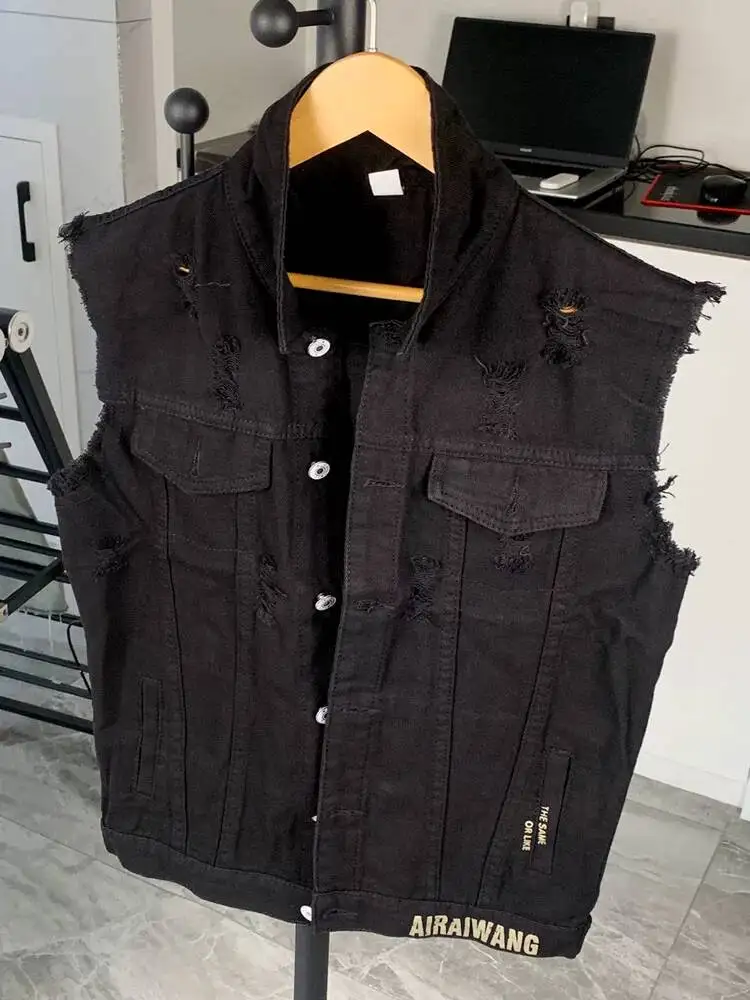 2026 New Summer Men's Slim Fit Denim Vest With Premium Print, Ripped Black Sleeveless Waistcoat Soft Casual Trendy Outerwear Top