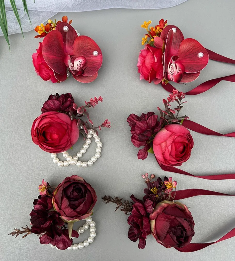 Phalaenopsis bride's wedding pearl chain wrist flower bridesmaid and sister group hand flower.