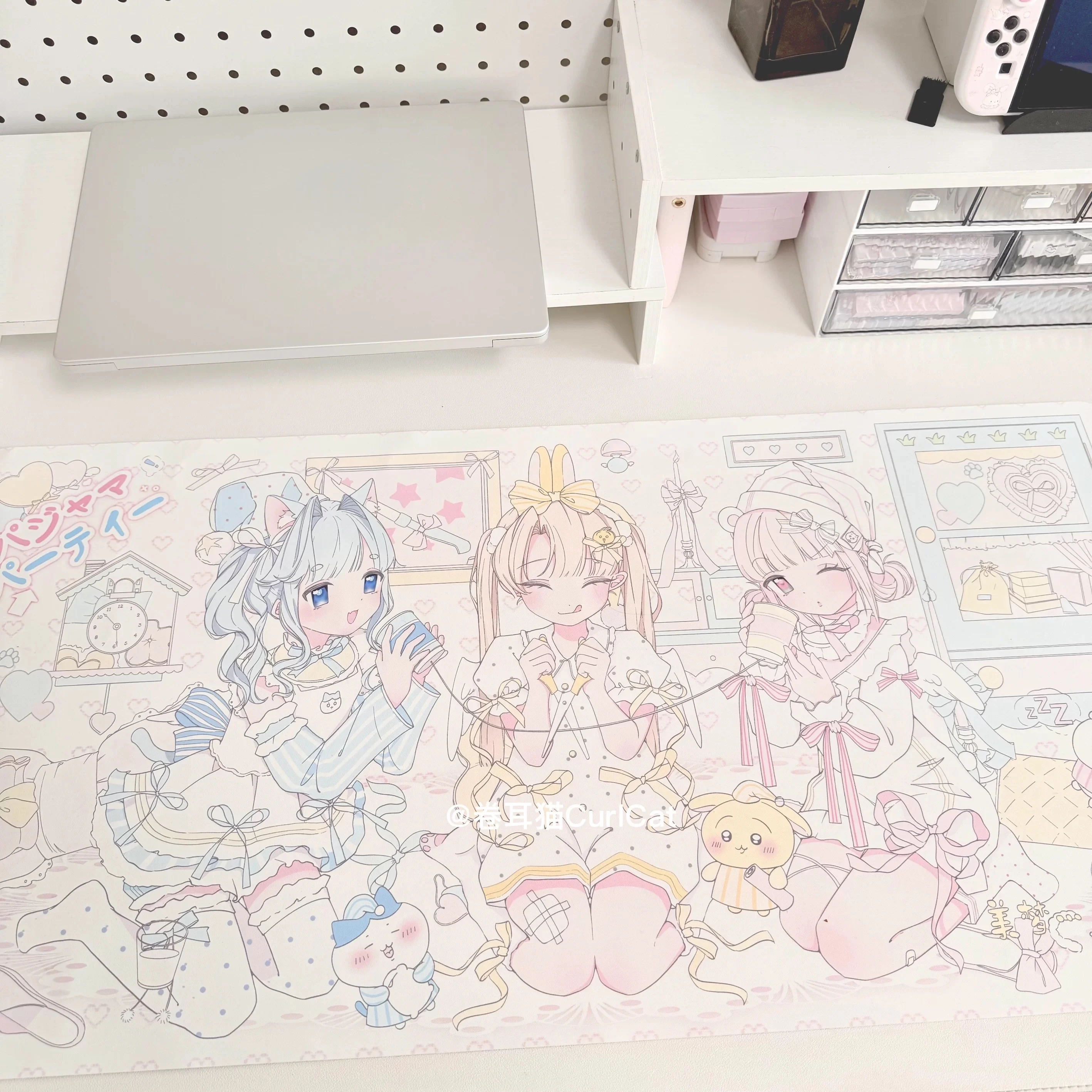 Strawberry girl PU waterproof and anti-slip leather table mat mouse pad