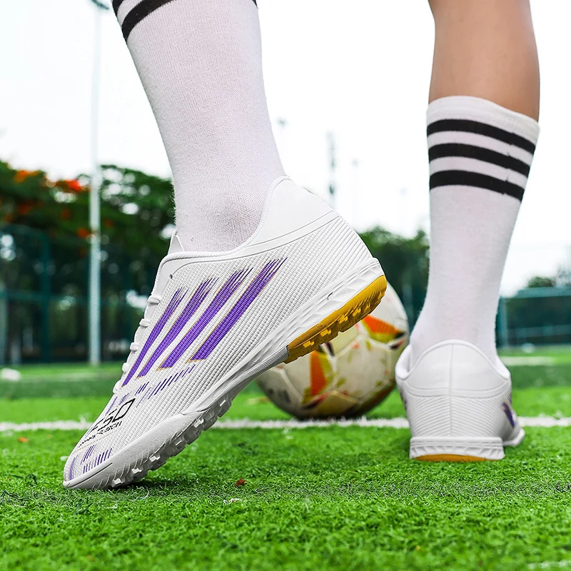Hot-selling New Men Soccer Shoes Cleats Non-Slip High-quality Football Boots Grass Low-top Futsal Sports Match Indoor Outdoor