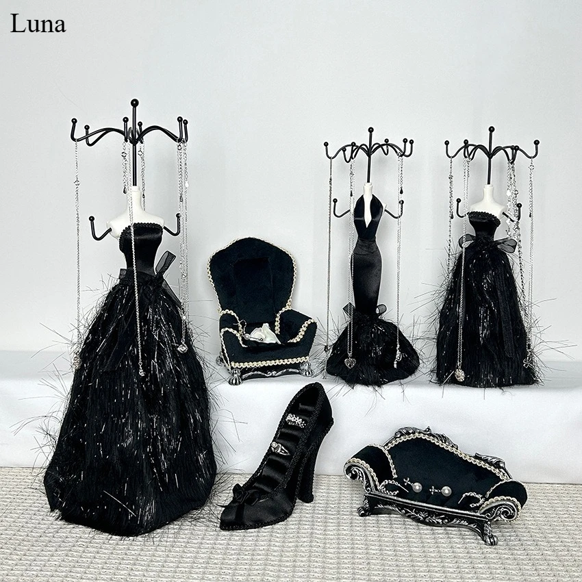 Black High Heel & Sofa Jewelry Display Set, Stand for Ring Necklace Bracelet, Mannequin Organizer & Photography Prop for Shop