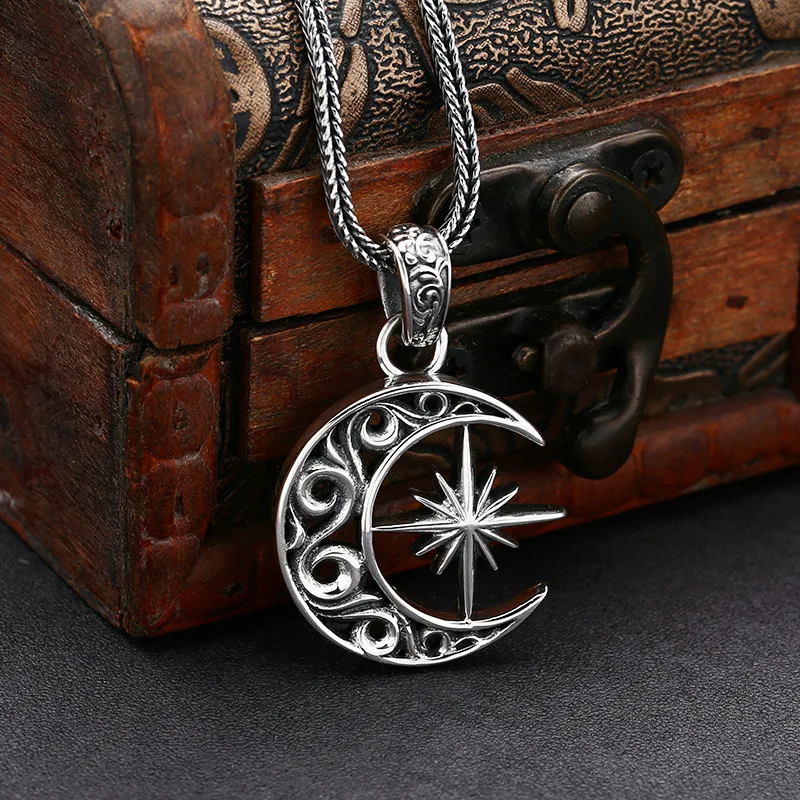 Wholesale 925 sterling silver moon star necklace pendant, personalized men's and women's Thai silver retro vintage vintage fashi