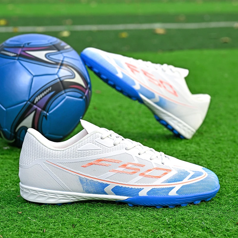 New Men Soccer Shoes Hot Sale Women Professional Football Boots Futsal Cleats Ultralight Unisex High-quality TF/FG Sneakers