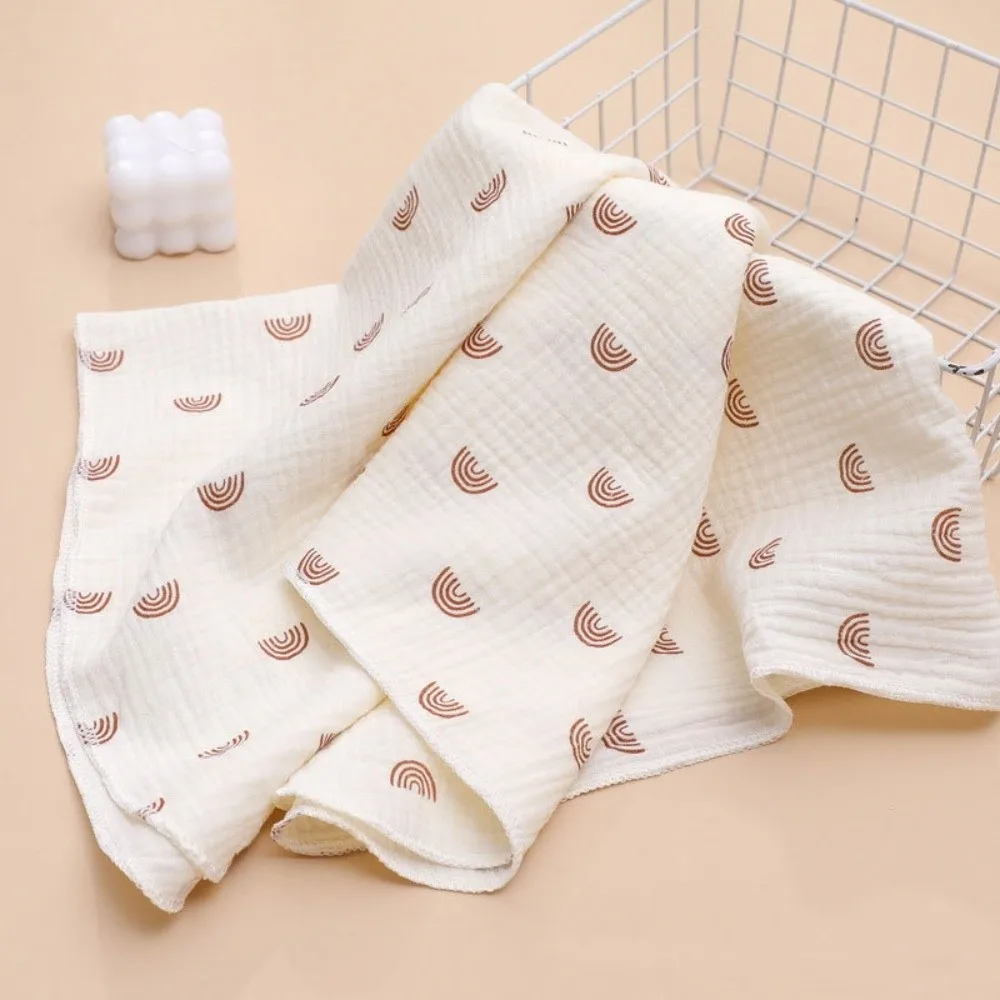 Double-Layered Swaddle Blanket Breathable Gauze Cartoon Print Newborn Wrap Blanket Soft Cotton Bath Towel Gauze Wrap Blanket