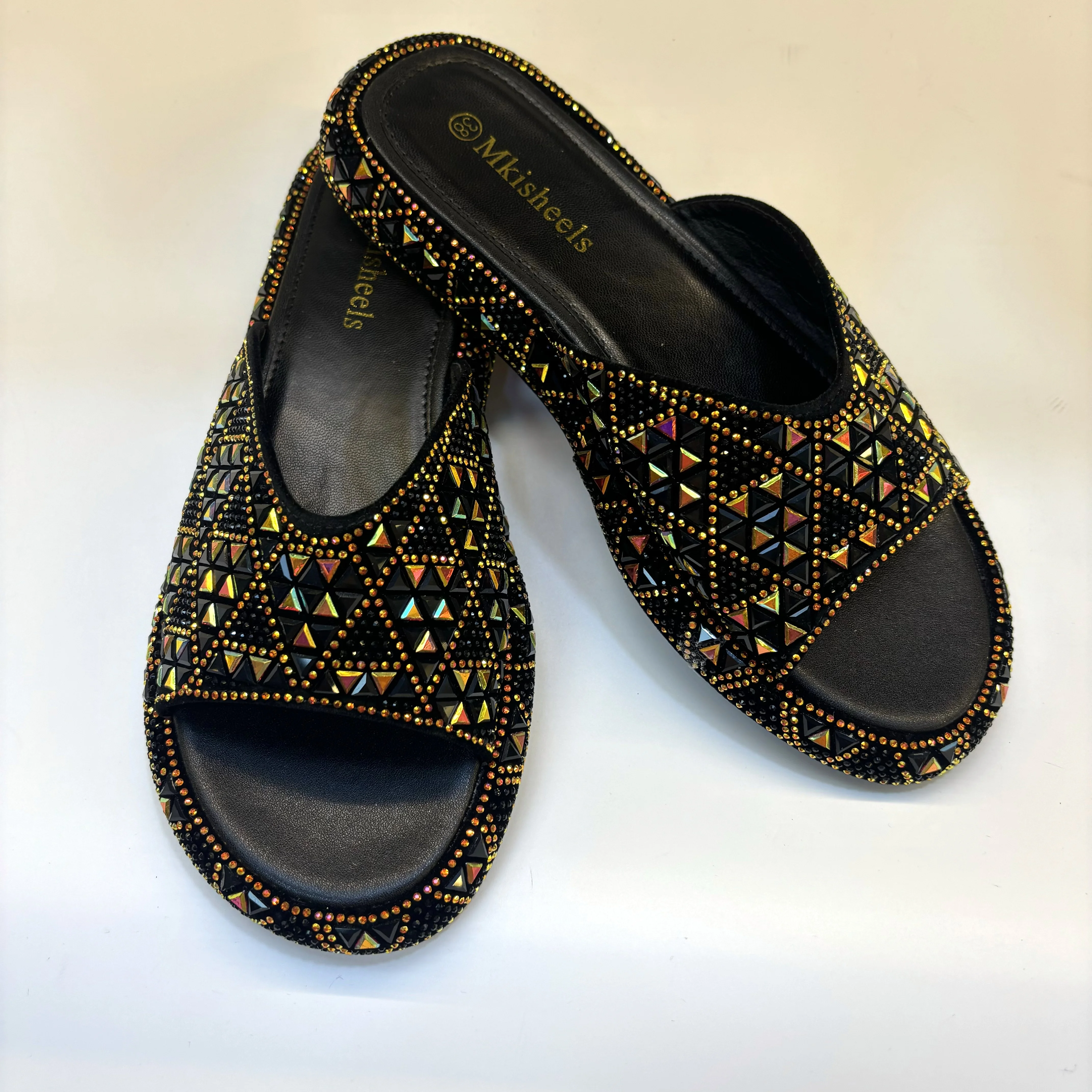 Hot Selling Flat Shoes For Woman Fashion Style Rhinestone Party Slippers 2025 Latest Design Nigeria Sandals Party Shoes