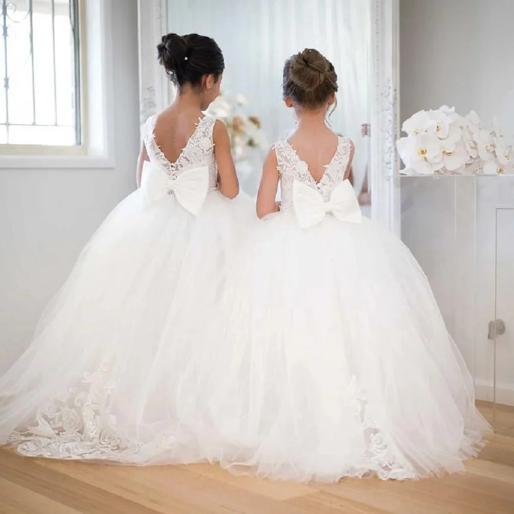 Customized White Flower Girl Dress For Wedding Bowknot Appliques Lace Sleeveless V Back Tulle Kids Birthday First Communion Gown