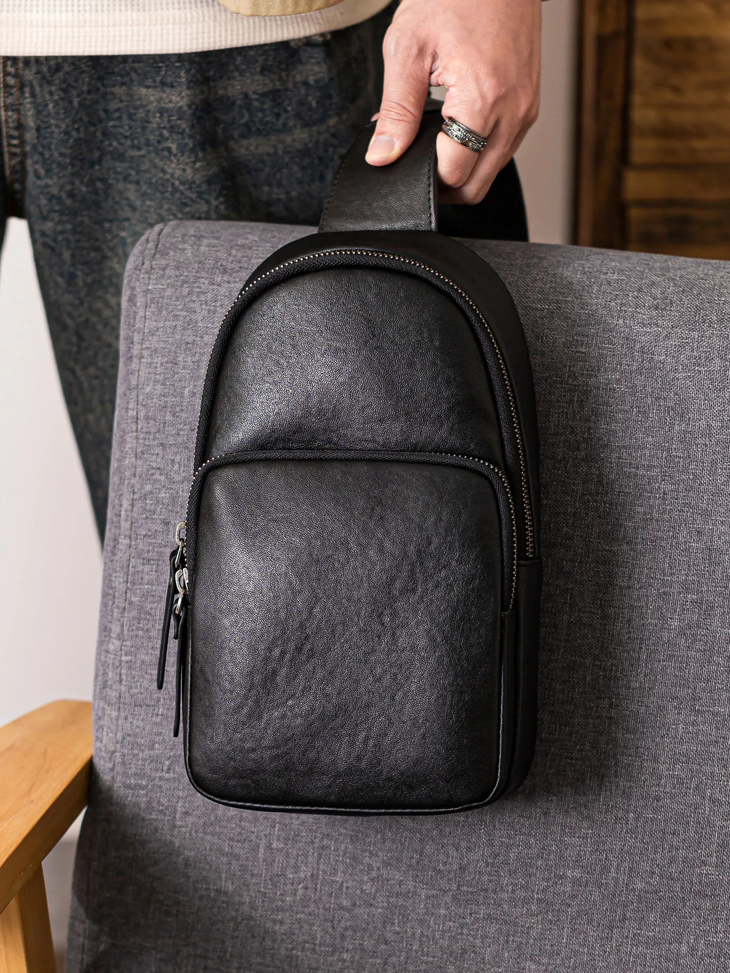 first layer cowhide men's small chest bag simple fashion designer handmade genuine leather black motorcycle crossbody bag