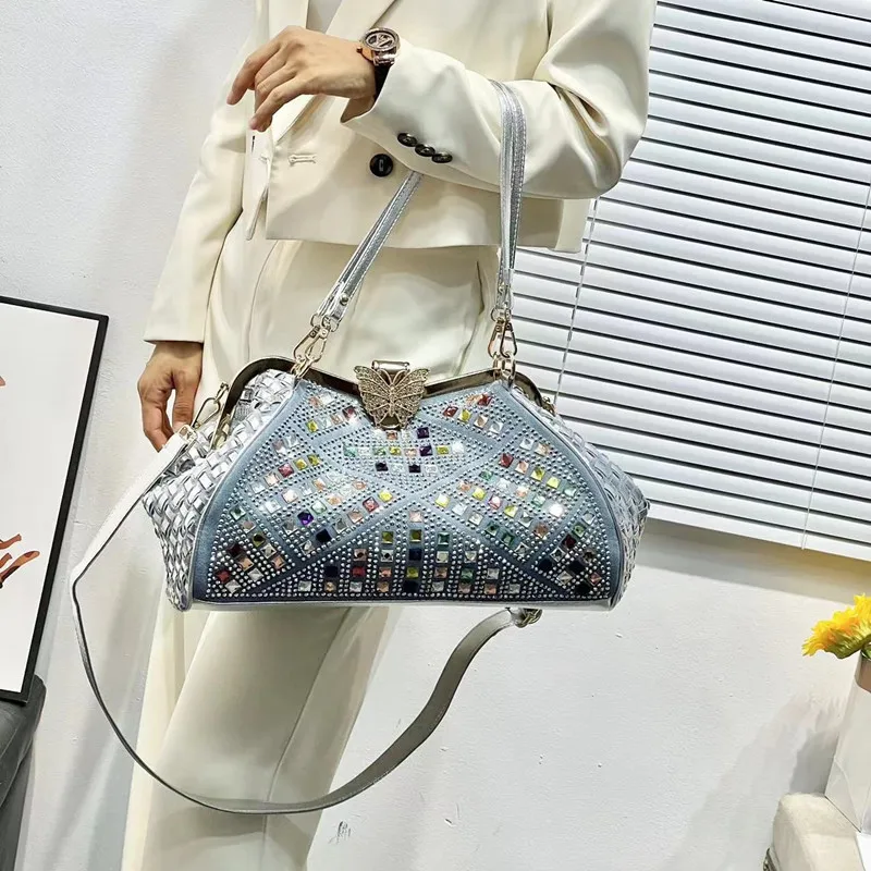 Designer New Butterfly Buckle Cowboy Color Diamond Braid Hot Diamond Fashion Shoulder Crossbody Butterfly Clip Luxury Bag