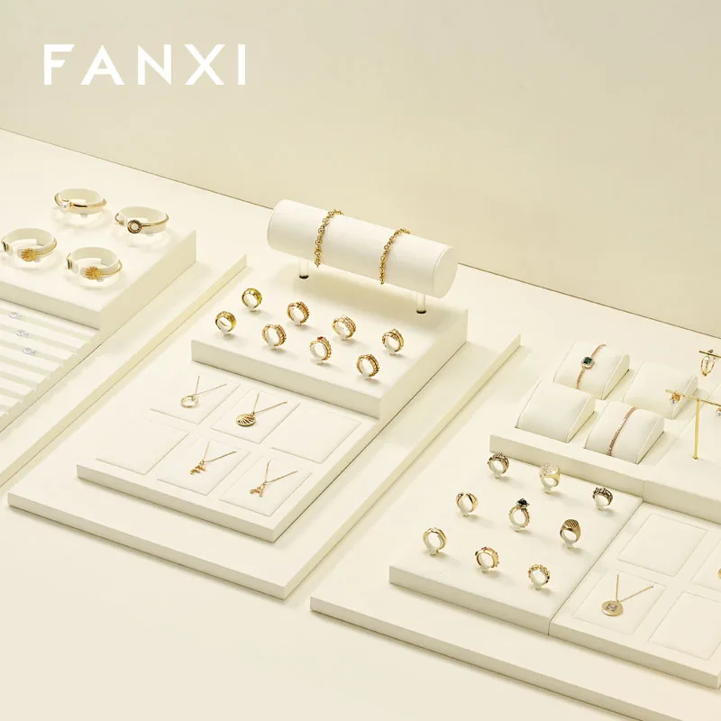 Oirlv Off-White Jewelry Displays Ring Earring Necklace Pendent Bracelet Bangle Jewelry Trays Velvet Diamond Gems Tray Organizer