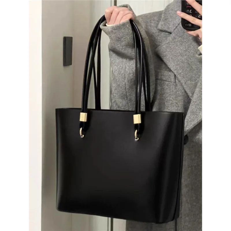 2026 New Women's Large Capacity Shoulder Bag Vintage Casual High Quality Black Armpit Bag Handbag Crossbody Bags for Women