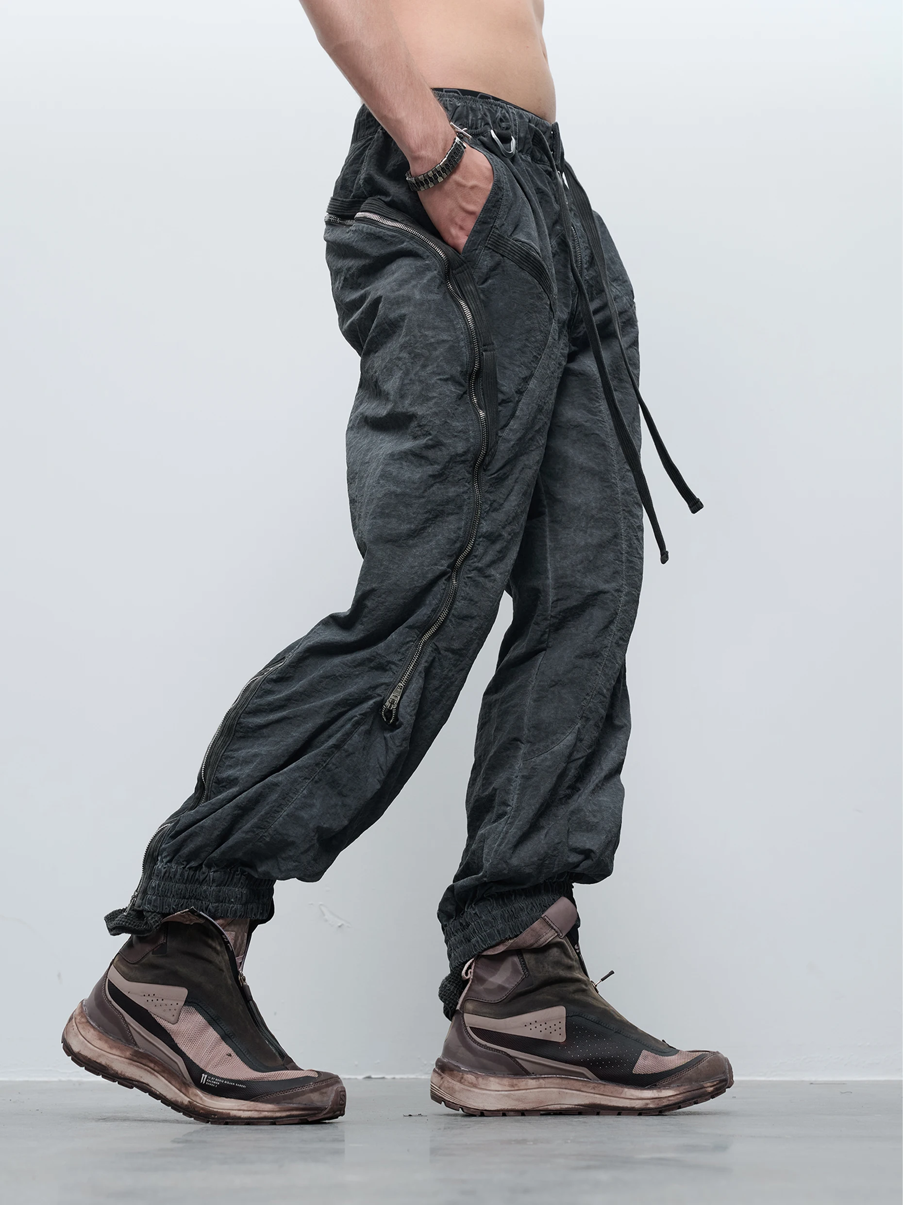 INCONSTANT 25aw P42 Avant-Garde Fashion Washed Distressed Cargo Pants Streetwear Trousers Cyberpunk Wasteland Punk