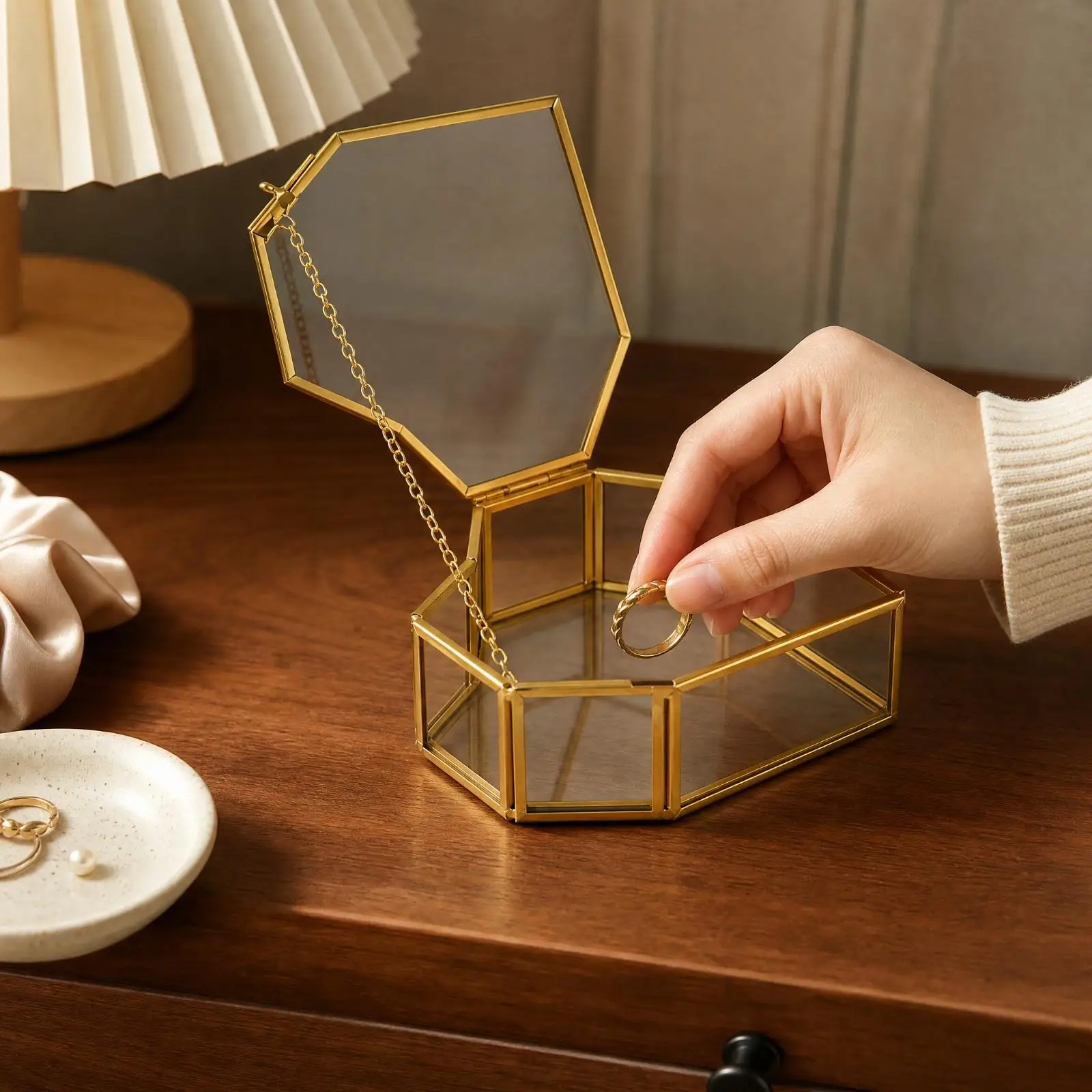 Tabletop Glass Jewelry Organizer Box Heart Shape with Gold Frame for Rings Cosmetics Small Accessories Storage Case Vanity