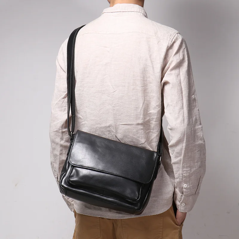 LJ-30051 Fashionable and Versatile Men's Leather Shoulder Bag, Women's Casual Crossbody Bag, Cowhide IPad Bag