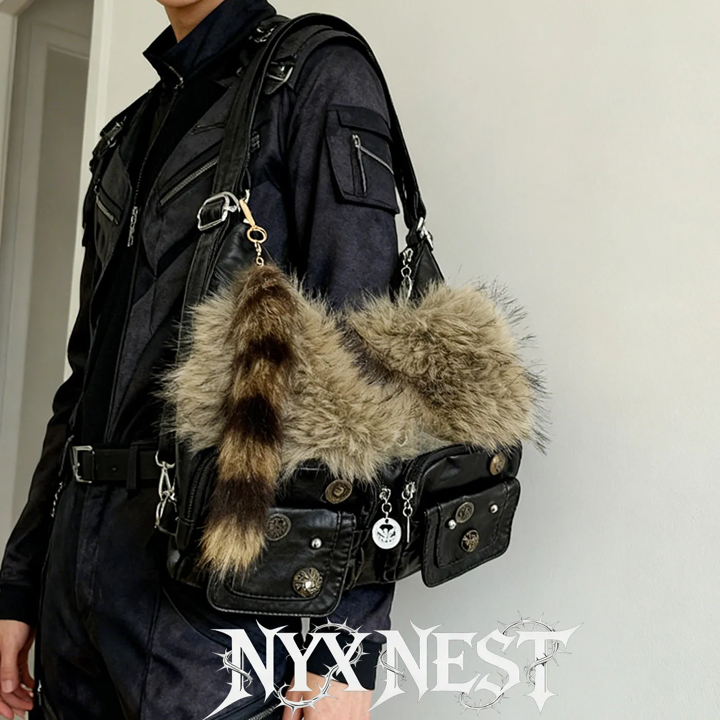 Punk Style Tote Bag Black Retro Button Tote Bag Shoulder Bag for Women's Plush Backpack