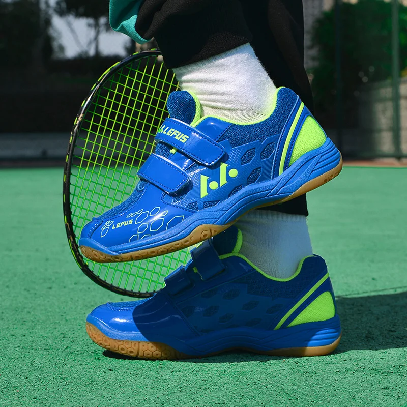 2026 New LEFUS Small Size 31 32 Badminton Shoes Hook Loop Style Light Outdoor Training Sports Table Tennis Sneakers
