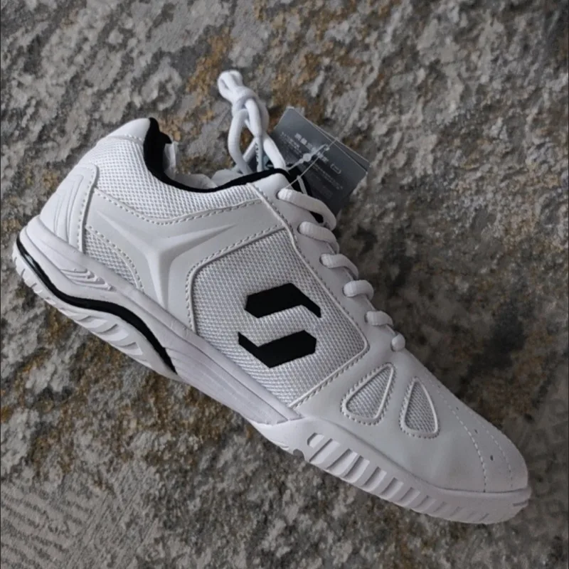 2026 New Luxury Mans Table Tennis Shoes Breathable Badminton Men Shoes Anti-Slip Sport Men Shoes Quick Lacing Indoor Court Shoe