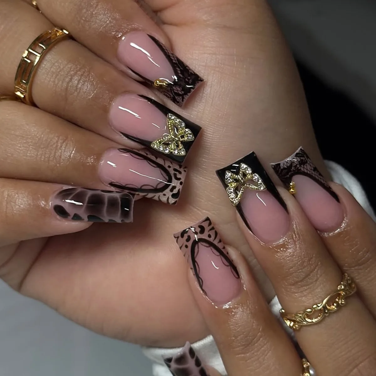 Leopard Print French False Nails With 3D Butterfly Press On Nails Long Square Press on Nails Leopard Print French 3D False Nail