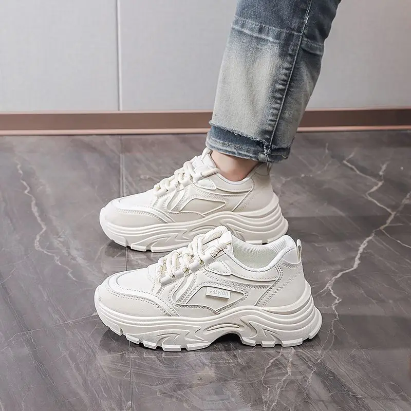 Student Friendly 2025 Fall Chunky Sneakers K Style Instagrammable Thick Heel Platform Shoes Comfortable All Purpose Sneakers