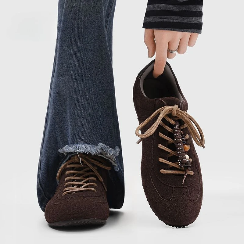 2026 Hot Sale Sport Shoes Unisex High Quality Men Women Designer Shoes Outdoor Athletic Sneakers Lacing Walking Sneakers Couples
