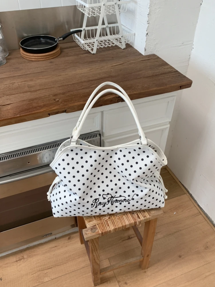 Large Capacity Polka Dot Tote Bag Women's 2026 New Summer Fashion Versatile Commuting Handheld Underarm Bag Soft Canvas Material