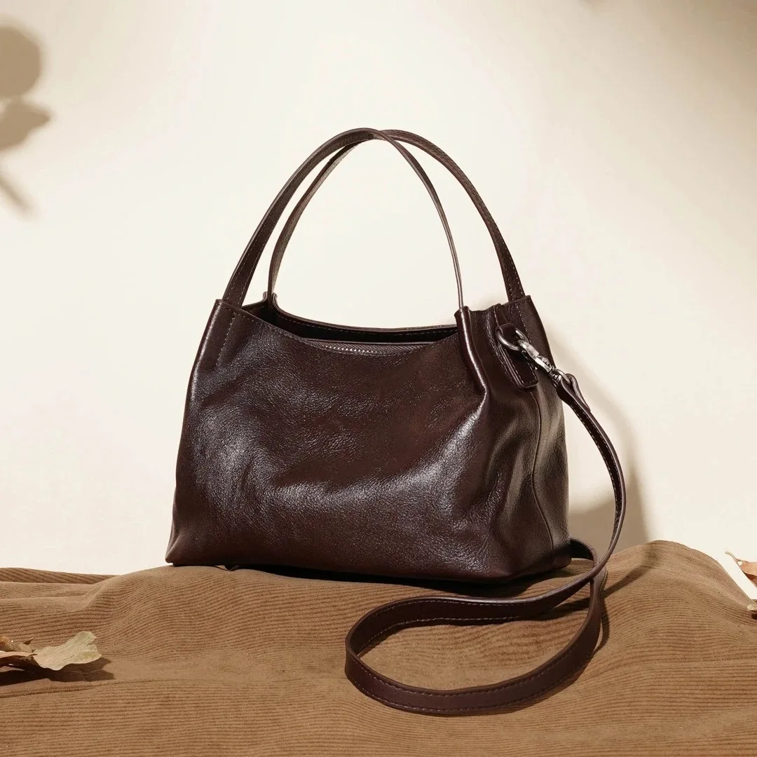 2026 Spring Summer Women Casual Underarm Bag Retro Simple Shoulder Bag Small Niche Commuter Crossbody Bag