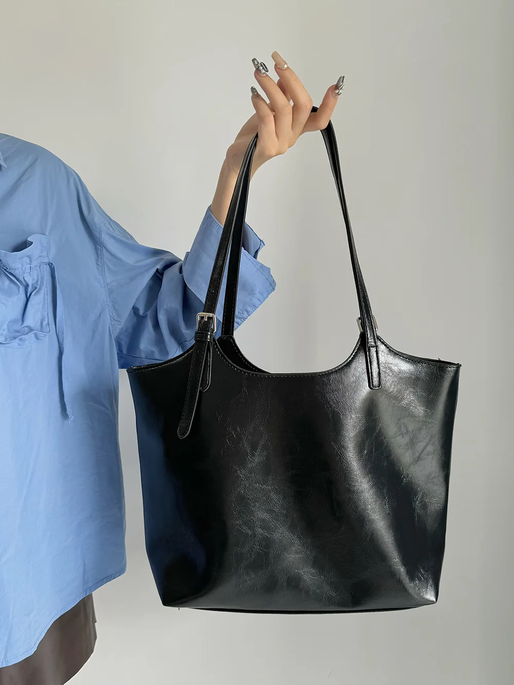 Handbag Women Shoulder Y2k Bag Designer Luxury 2026 Bags Ladies Fashion Commuter Tote Large Original Guangzhou High-Quality