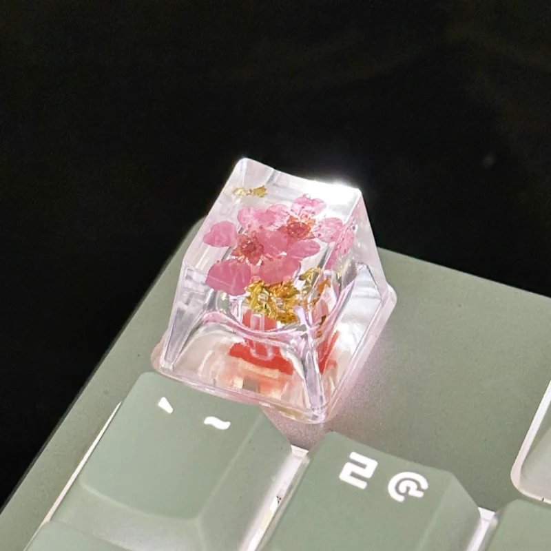 Glue-dotted handcrafted transparent dried flower keycap mechanical keyboard keycap