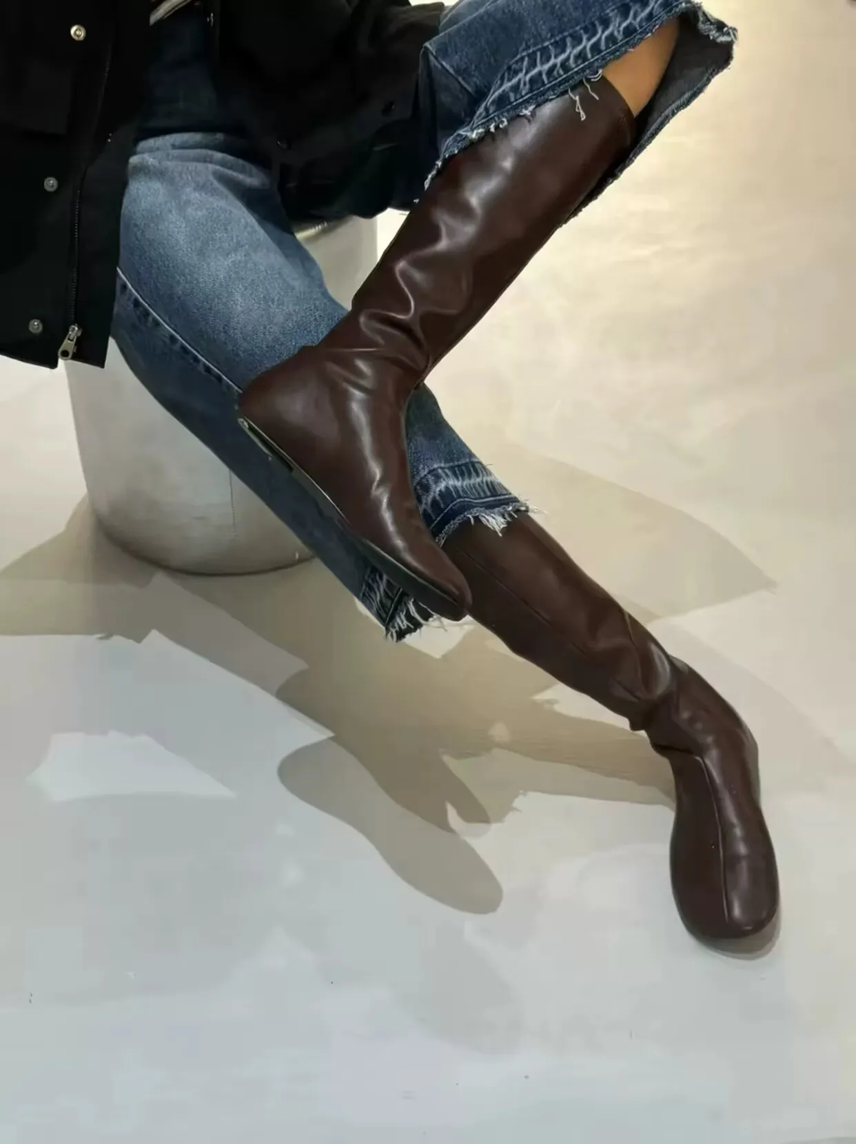 New Autumn/Winter Women Black/Brown Simple Round Toe Slip-on Elastic Slim Fit Long Boots Fashion Elegant Flat High Sock Boots