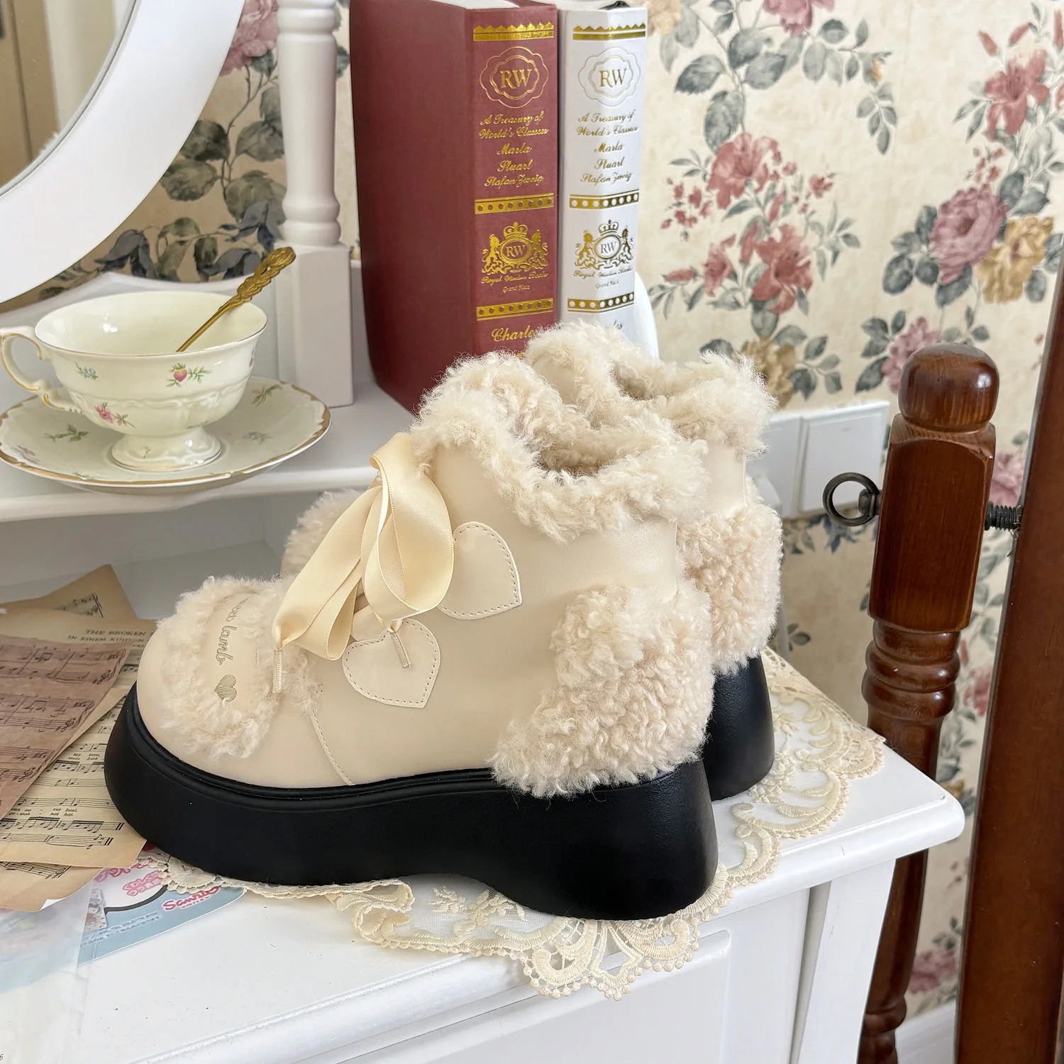 Winter Lolita Girl Cute Warm Lo Shoes Thick Soled Cotton Shoes Student Snow Boots With Velvet Sweet Boots
