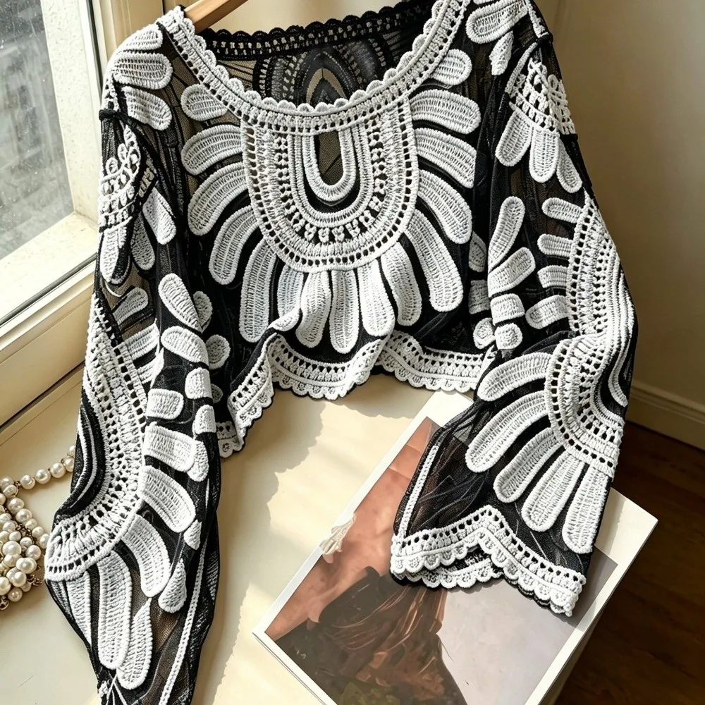 Crop Top Lace Embroidery Sunscreen Cover Up Transparent Round Neck Mesh Shawl Long-Sleeved Beach Cover Shirt Parties