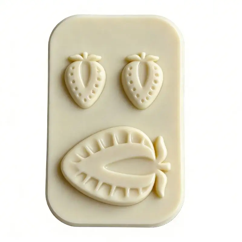 652F Flexible Silicone Craft Mold For Creating Strawberry Slices Easy To Clean