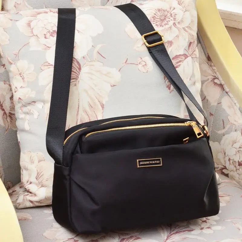 Oxford Cloth Crossbody Bag Lightweight Waterproof Nylon Shoulder Bag for Women Simple Versatile Mom Style Multi-layer Bag