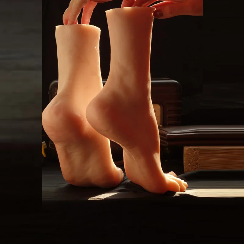 Male Silicone TPE Foot Model Real Size for Leather Shoes Sandals Counter Display Massage Drawing Photo Props Collection