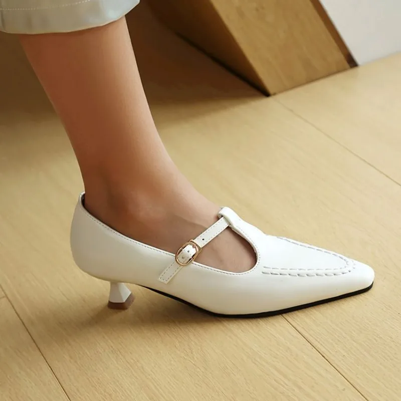 2026 Spring/Summer Fashion New Women's Pointed Sandals with Buckle Design for Dating High Heels