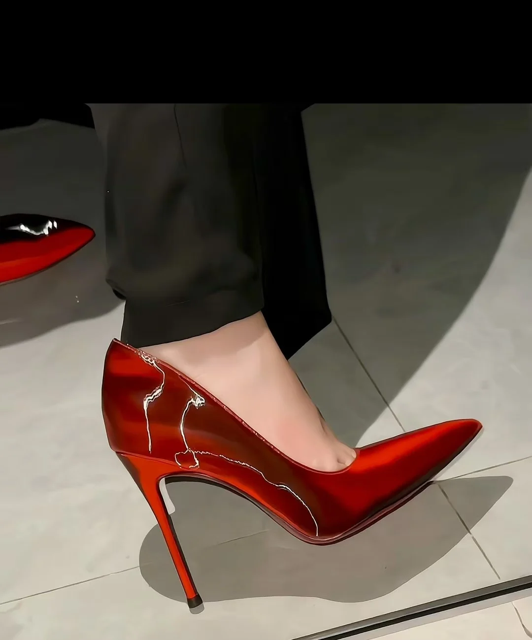 New Gradient Red High Heels for Women, Thin Heels, Pointed Heels for Women, Elegant and Comfortable Single Shoes