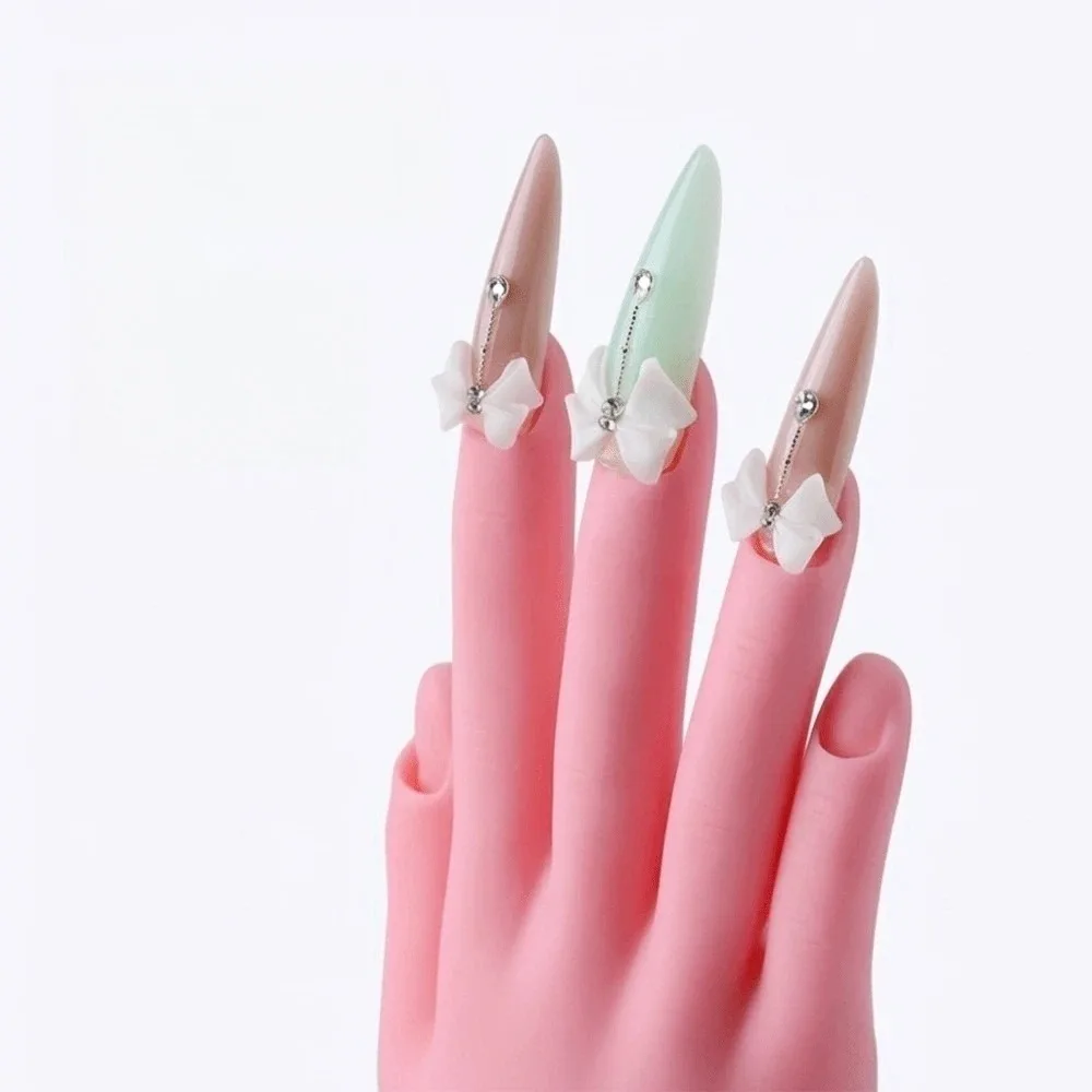 Durable Flexible Nail Practice Hand Multi-joint Soft Fake Hand Silicone Nail Display Bendable Hand Model Nail Salon Tools
