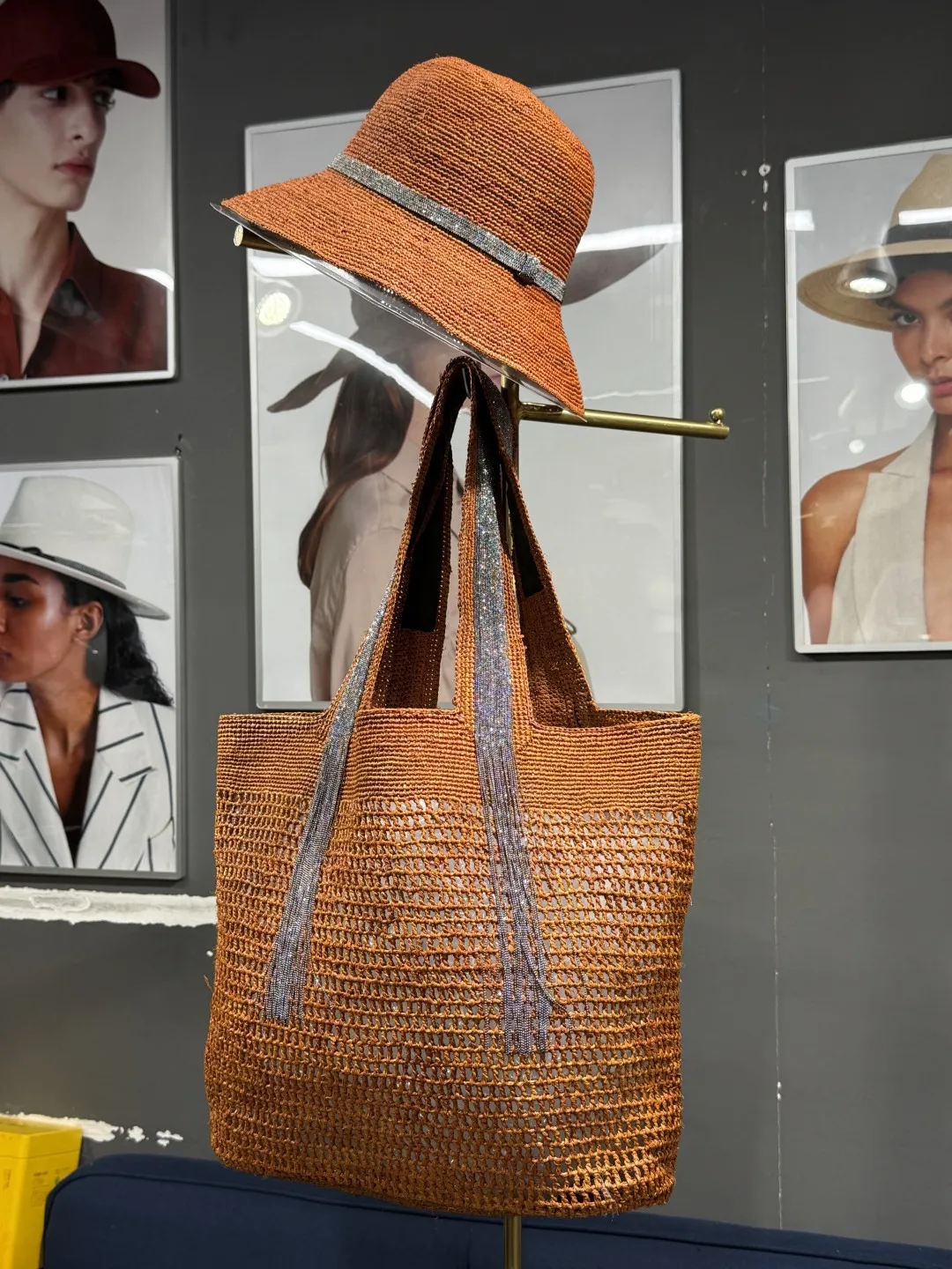 New Women'S Raffia Hollow Woven Handbag Fashionable And Versatile Temperament Elegant + Hat