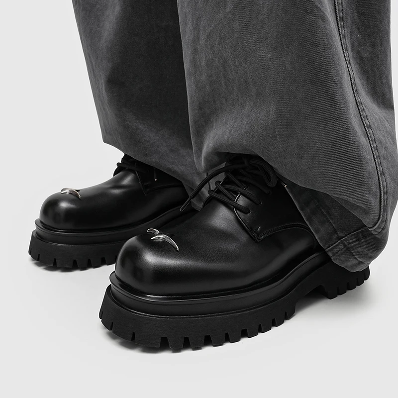 Men Black Platform Derby Shoes Metal Decorative Lace Up Gothic Street Wear Round Headed Casual Wear Men Daily Party Shoes