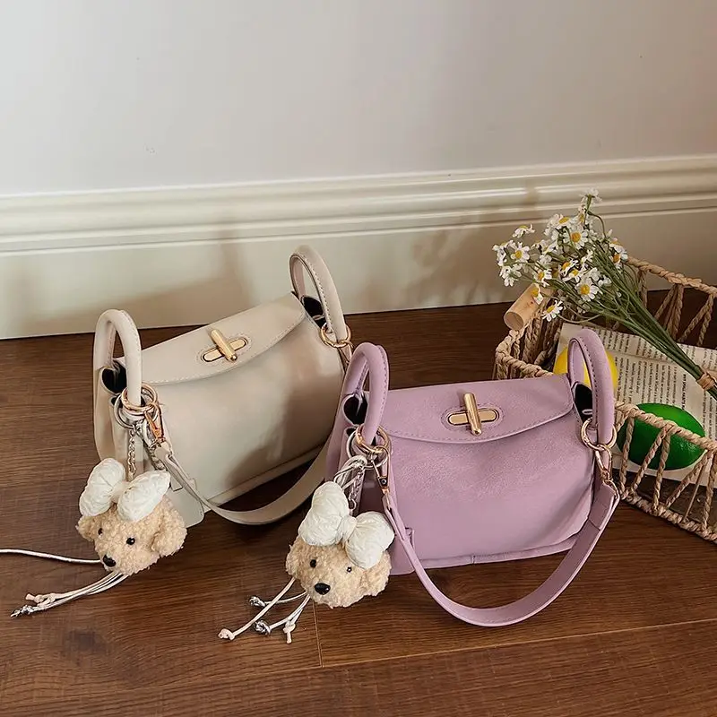 2026 New Sweet Premium Solid Color Trend Shoulder Crossbody pack Handbag Versatile Commuter Niche Bag Women